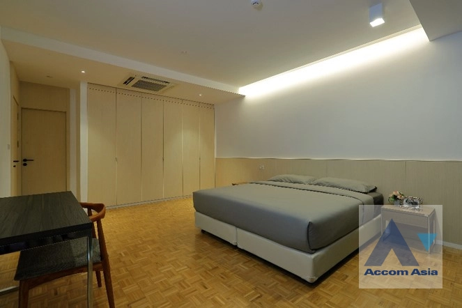 8  3 br Apartment For Rent in Sukhumvit ,Bangkok BTS Phrom Phong at Cosy and perfect for family AA32747