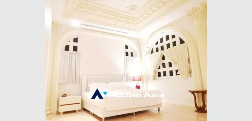 10  15 br House For Sale in Pattanakarn ,Bangkok ARL Hua Mak AA32753