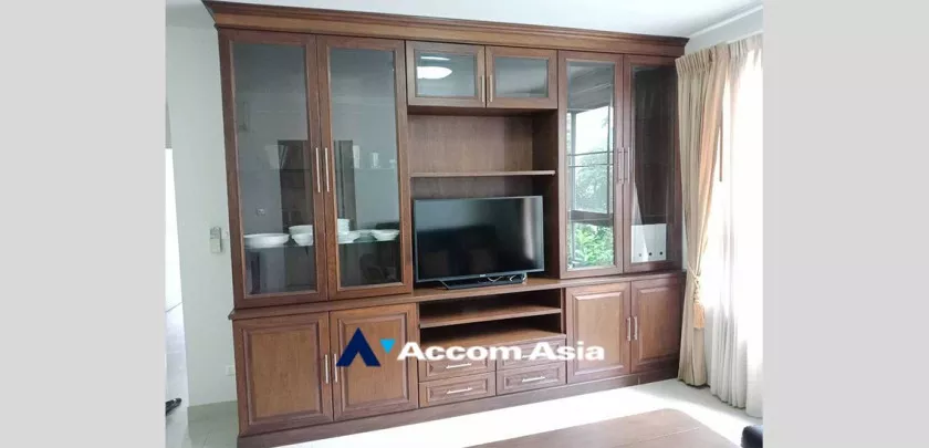  2 Bedrooms  Condominium For Rent in Sukhumvit, Bangkok  near BTS Phrom Phong (AA32777)