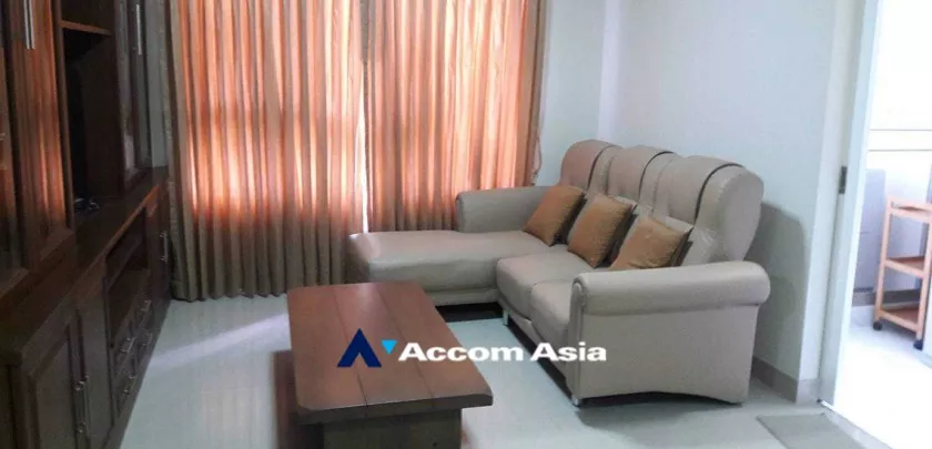  2 Bedrooms  Condominium For Rent in Sukhumvit, Bangkok  near BTS Phrom Phong (AA32777)