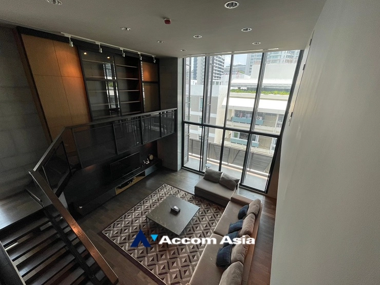 Double High Ceiling, Duplex Condo, Penthouse | Duplex Penthouse - Double high ceiling. Close to Asoke BTS