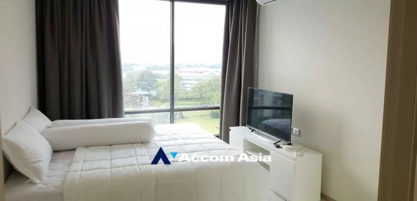  1 Bedroom  Condominium For Rent in Sukhumvit, Bangkok  near BTS Ekkamai (AA32797)