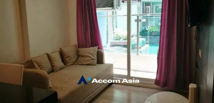  1 Bedroom  Condominium For Rent in Sukhumvit, Bangkok  near BTS Asok - MRT Sukhumvit (AA32803)