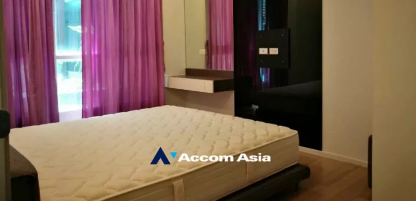  1 Bedroom  Condominium For Rent in Sukhumvit, Bangkok  near BTS Asok - MRT Sukhumvit (AA32803)