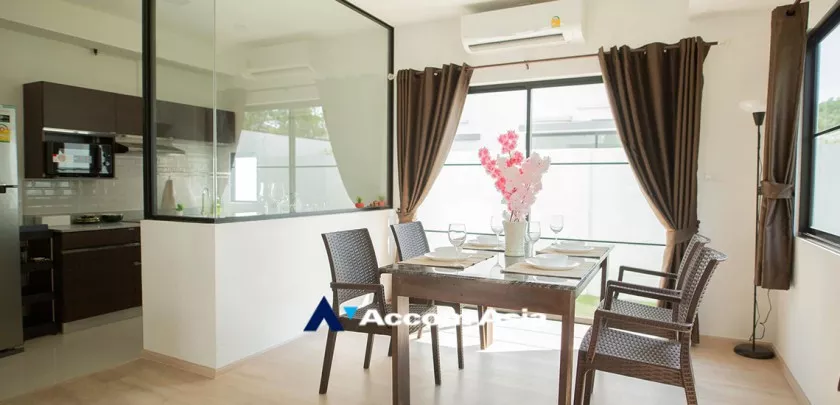  3 Bedrooms  Townhouse For Rent & Sale in Samutprakan, Samutprakan  (AA32807)