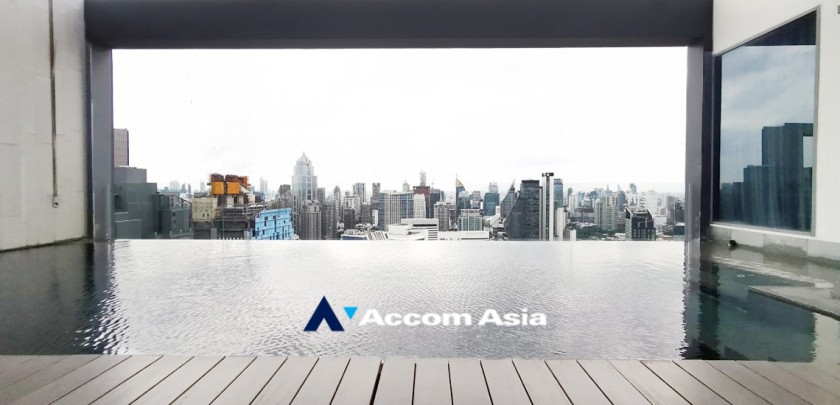 Super Luxury, Private Swimming Pool, Duplex Condo, Penthouse |  3 Bedrooms  Condominium For Sale in Sukhumvit, Bangkok  near BTS Nana (AA32840)