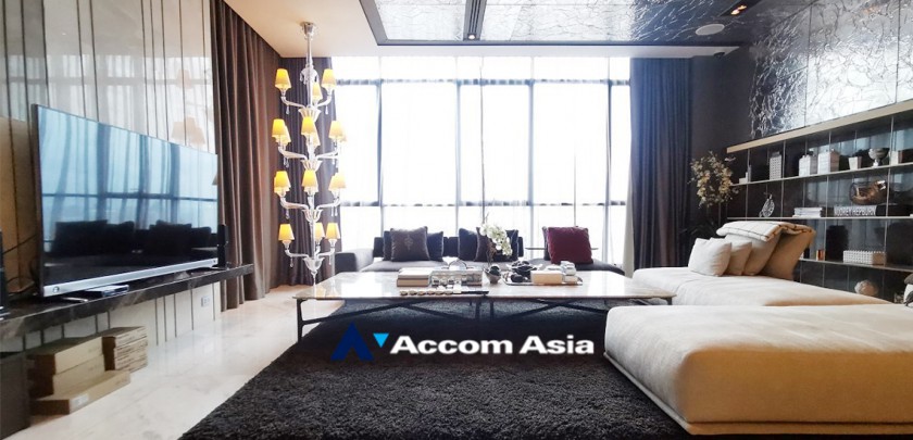 Super Luxury, Private Swimming Pool, Duplex Condo, Penthouse |  3 Bedrooms  Condominium For Sale in Sukhumvit, Bangkok  near BTS Nana (AA32840)