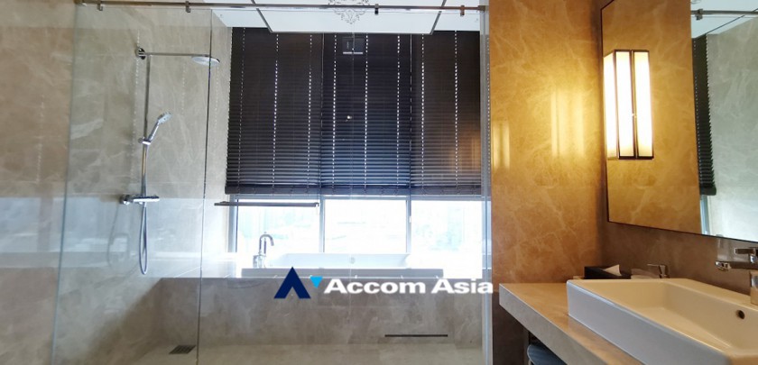 18  3 br Condominium For Sale in Sukhumvit ,Bangkok BTS Nana at HYDE Sukhumvit 13 AA32840