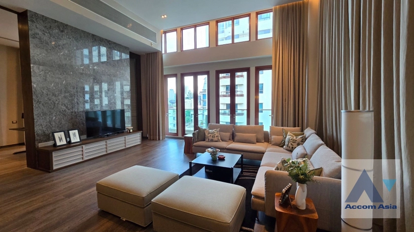  2  3 br Condominium For Rent in Ploenchit ,Bangkok BTS Ploenchit at The Crest Ruamrudee AA32842