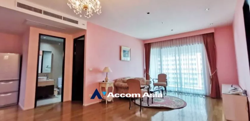 Pet friendly |  2 Bedrooms  Condominium For Rent & Sale in Sukhumvit, Bangkok  near BTS Phrom Phong (AA32881)