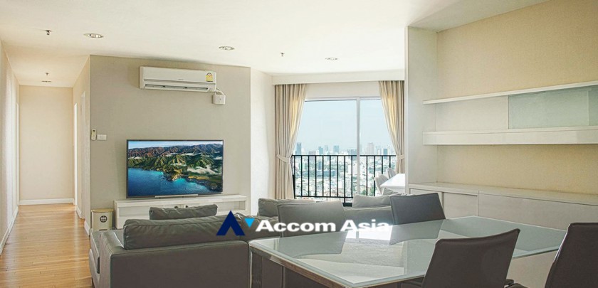  3 Bedrooms  Condominium For Rent in Ratchadapisek, Bangkok  near MRT Rama 9 (AA32887)