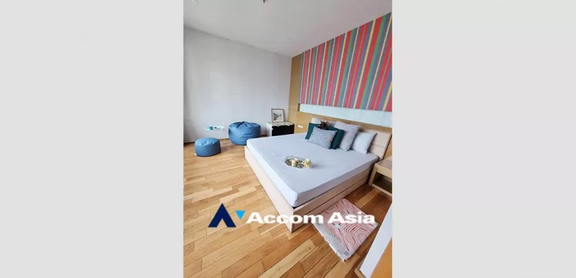  2 Bedrooms  Condominium For Rent in Sukhumvit, Bangkok  near BTS Phrom Phong (AA32910)