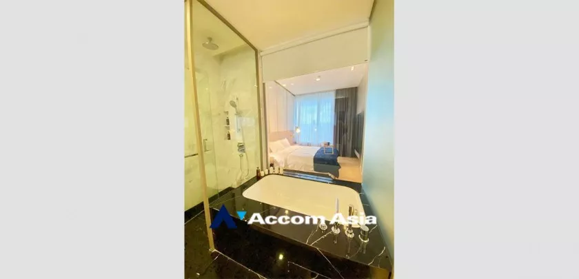 8  1 br Condominium For Rent in Silom ,Bangkok MRT Lumphini at Saladaeng One AA32914