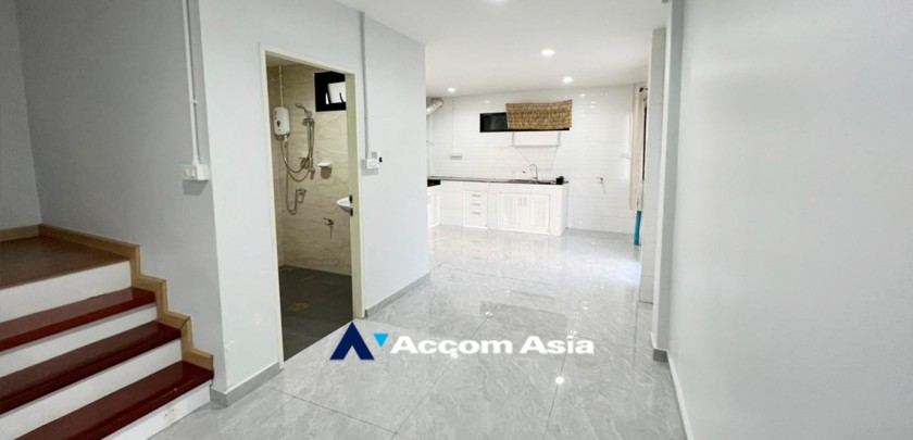 7  2 br House For Rent in Sukhumvit ,Bangkok BTS Phra khanong at Moo Baan Klongtan Nivet AA32916