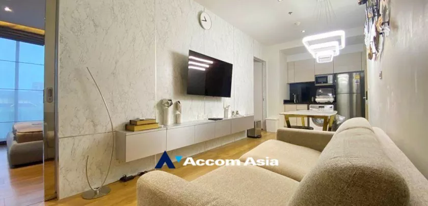  2 Bedrooms  Condominium For Rent in Sukhumvit, Bangkok  near BTS Phrom Phong (AA32926)