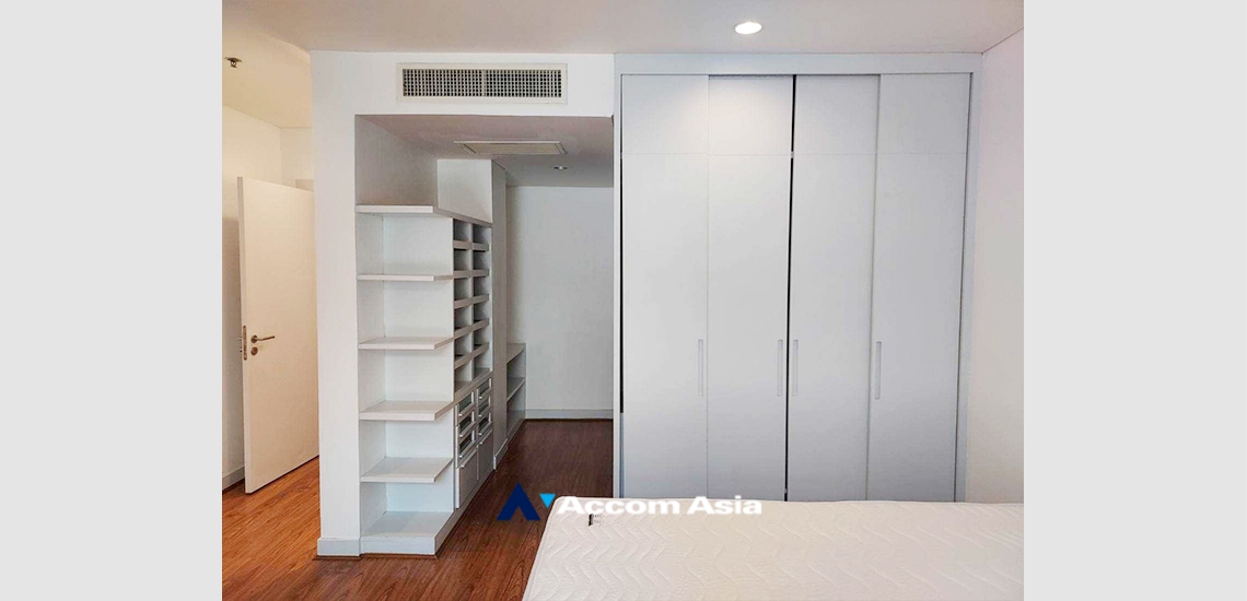 7  3 br Apartment For Rent in Sukhumvit ,Bangkok BTS Ekkamai at Ekkamai Family Apartment AA32932