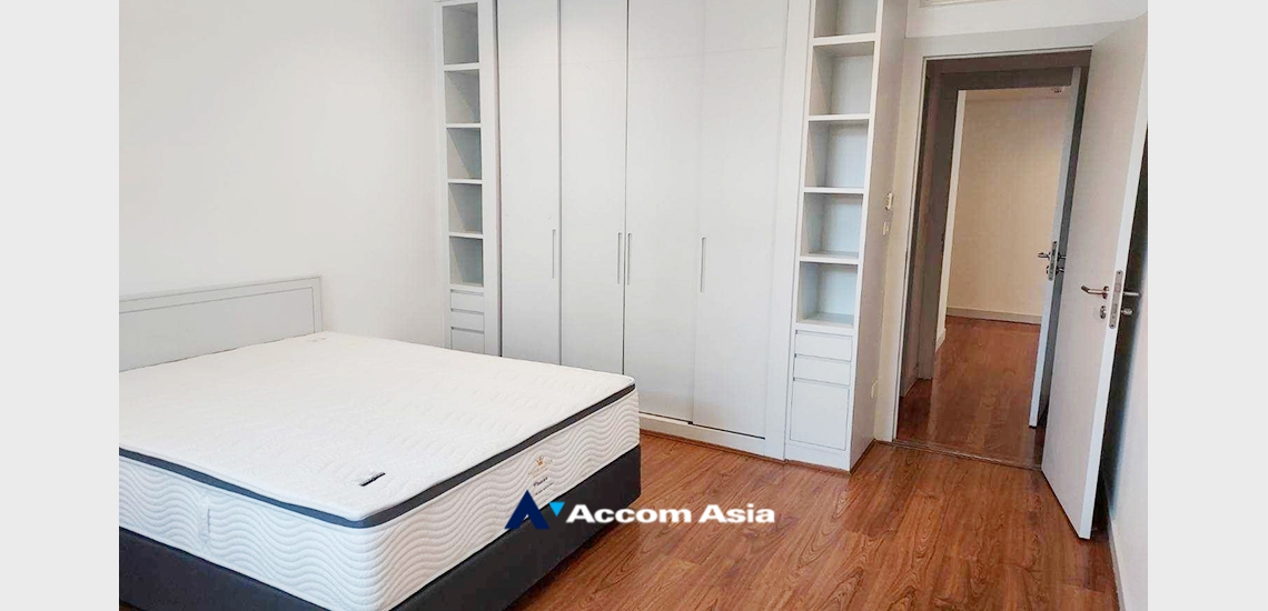 6  3 br Apartment For Rent in Sukhumvit ,Bangkok BTS Ekkamai at Ekkamai Family Apartment AA32932