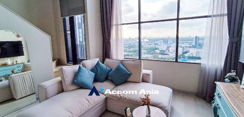  1 Bedroom  Condominium For Rent in Sathorn, Bangkok  near BTS Chong Nonsi (AA32968)