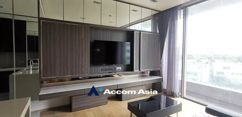  1  1 br Condominium For Rent in Silom ,Bangkok MRT Lumphini at Saladaeng One AA32974