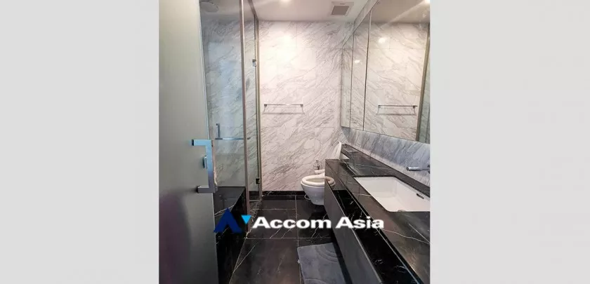 10  1 br Condominium For Rent in Silom ,Bangkok MRT Lumphini at Saladaeng One AA32974