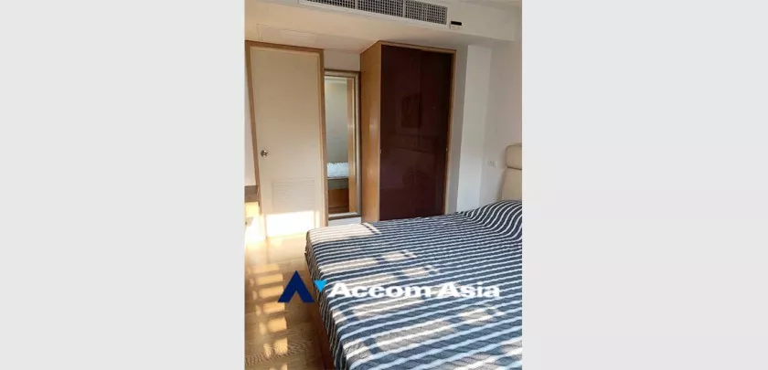  1  1 br Condominium For Sale in Silom ,Bangkok BTS Sala Daeng - MRT Silom at Focus on Saladaeng AA33024