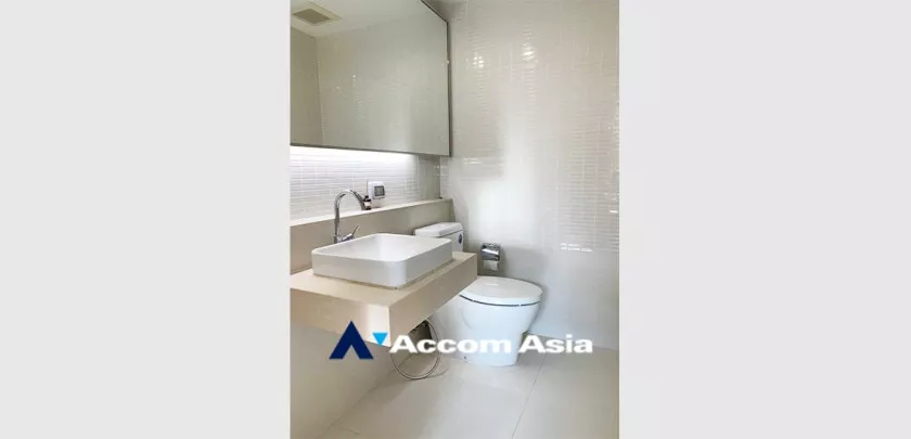 7  1 br Condominium For Sale in Silom ,Bangkok BTS Sala Daeng - MRT Silom at Focus on Saladaeng AA33024