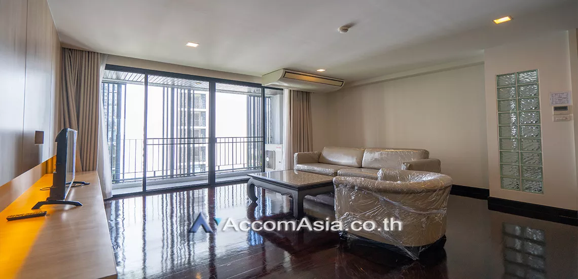  2 Bedrooms  Apartment For Rent in Sukhumvit, Bangkok  near BTS Phrom Phong (14725)