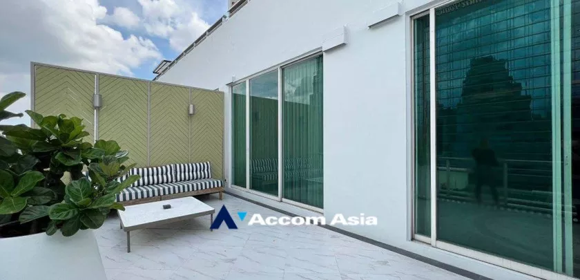  2 Bedrooms  Apartment For Rent in Sukhumvit, Bangkok  near BTS Thong Lo (AA33085)