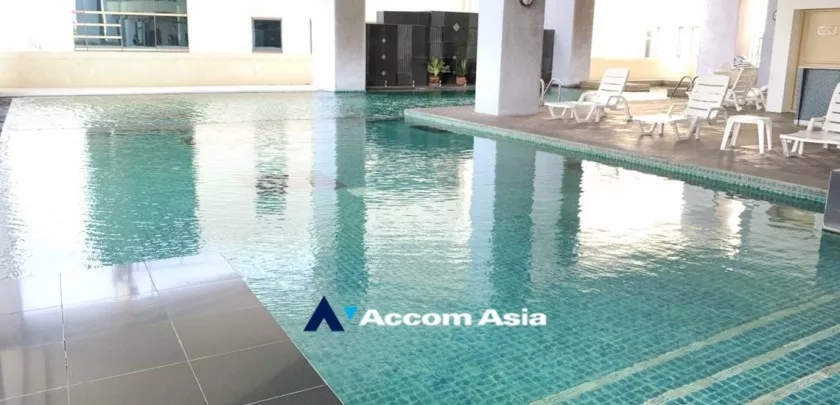  3 Bedrooms  Condominium For Rent & Sale in Sathorn, Bangkok  (AA33089)