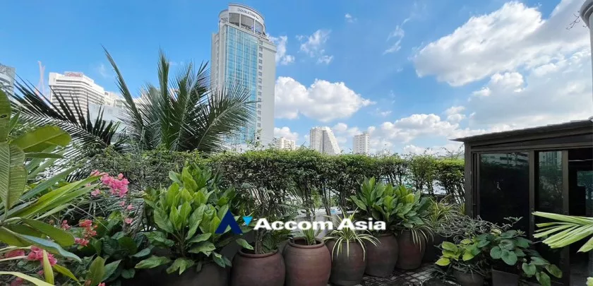 Huge Terrace |  3 Bedrooms  Condominium For Rent in Ploenchit, Bangkok  near BTS Ploenchit (AA33111)