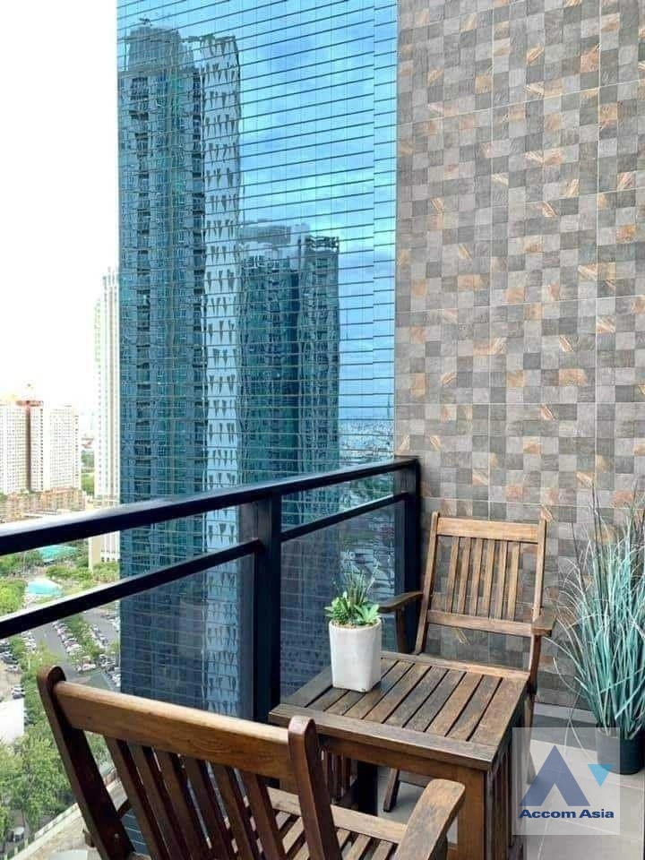 Double High Ceiling, Duplex Condo |  3 Bedrooms  Condominium For Rent & Sale in Ratchadapisek, Bangkok  near MRT Rama 9 - MRT Thailand Cultural Center (AA33120)