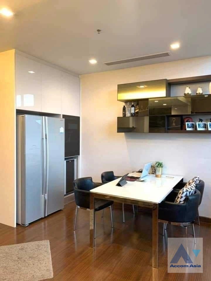 Double High Ceiling, Duplex Condo |  3 Bedrooms  Condominium For Rent & Sale in Ratchadaphisek, Bangkok  near MRT Rama 9 - MRT Thailand Cultural Center (AA33120)