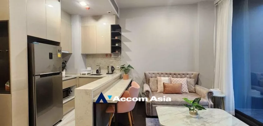  1 Bedroom  Condominium For Rent in Sukhumvit, Bangkok  near BTS Phrom Phong (AA33153)