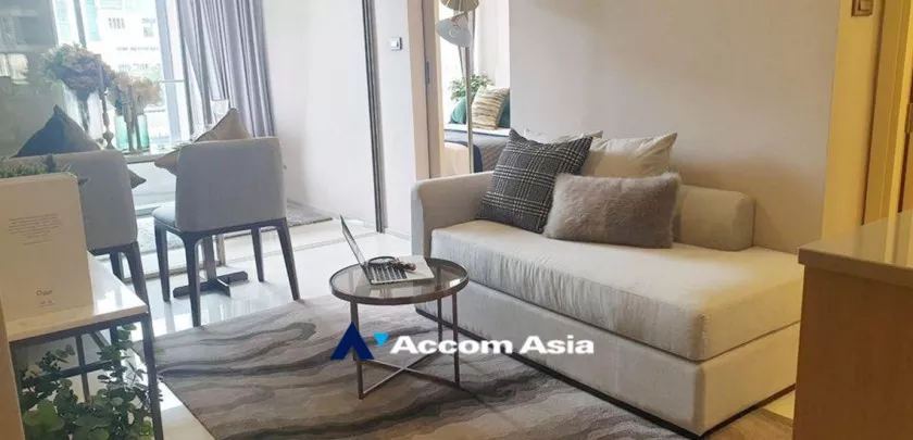  1 Bedroom  Condominium For Rent in Sukhumvit, Bangkok  near BTS Asok - MRT Sukhumvit (AA33156)