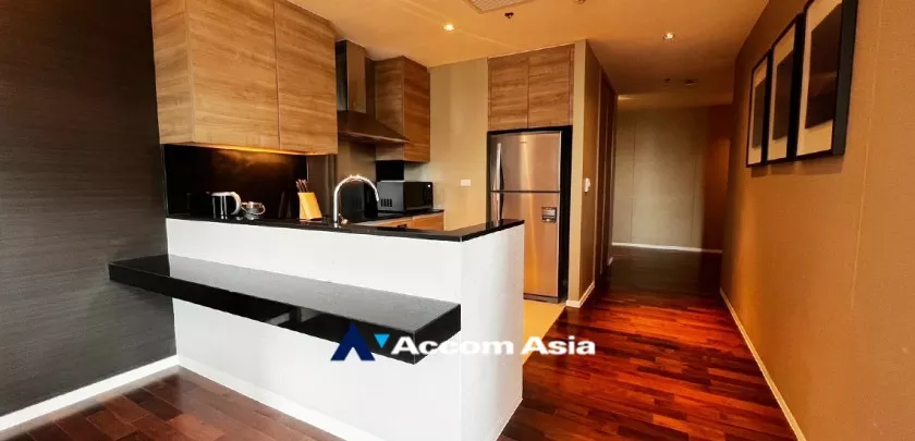  2 Bedrooms  Apartment For Rent in Sukhumvit, Bangkok  near BTS Thong Lo (AA33186)