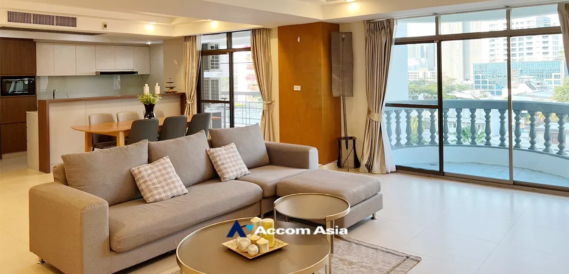  3 Bedrooms  Condominium For Rent in Sukhumvit, Bangkok  near BTS Phrom Phong (AA33205)