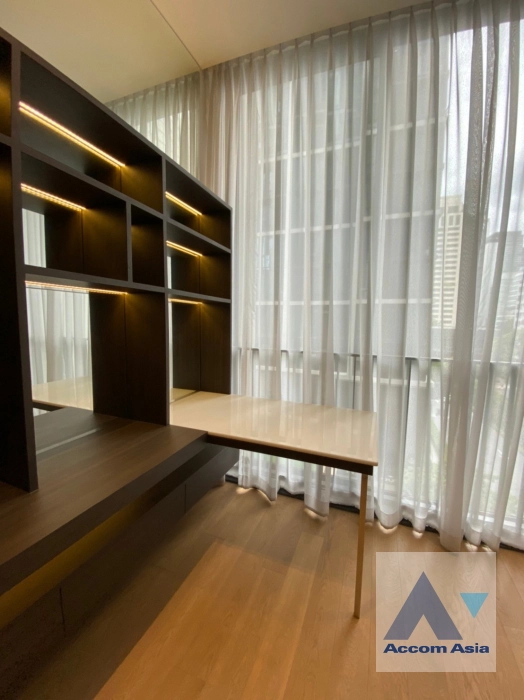 4  1 br Condominium for rent and sale in Ploenchit ,Bangkok BTS Chitlom at 28 Chidlom AA33216