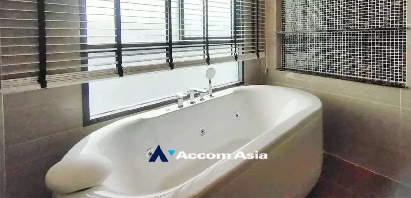 19  6 br House For Sale in Pattanakarn ,Bangkok ARL Hua Mak at Burasiri Pattanakarn AA33225