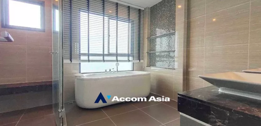 21  6 br House For Sale in Pattanakarn ,Bangkok ARL Hua Mak at Burasiri Pattanakarn AA33225