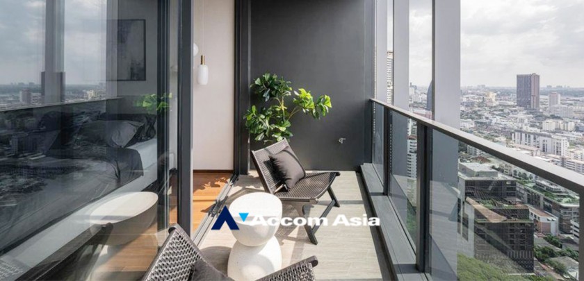  1 Bedroom  Condominium For Rent in Sukhumvit, Bangkok  near BTS Phrom Phong (AA33237)