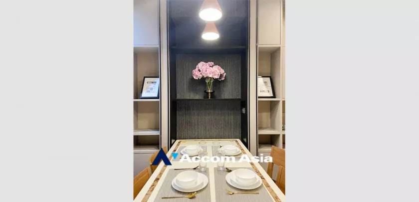  1 Bedroom  Condominium For Rent in Sukhumvit, Bangkok  near BTS Phrom Phong (AA33255)