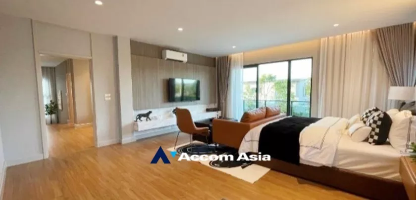 5  4 br House For Sale in Latkrabang ,Bangkok  at Centro Rama9 Motorway 2 AA33265