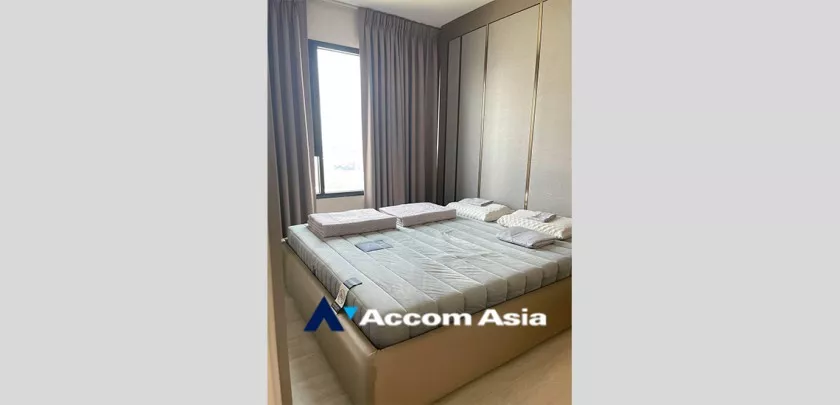 4  2 br Condominium For Sale in Ratchadapisek ,Bangkok BTS Asok at Life Asoke AA33269