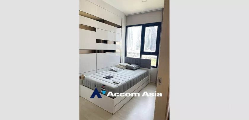 7  2 br Condominium For Sale in Ratchadapisek ,Bangkok BTS Asok at Life Asoke AA33269
