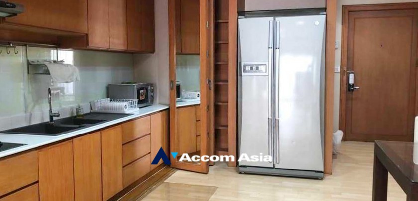  2 Bedrooms  Condominium For Rent in Sukhumvit, Bangkok  near BTS Thong Lo (AA33305)