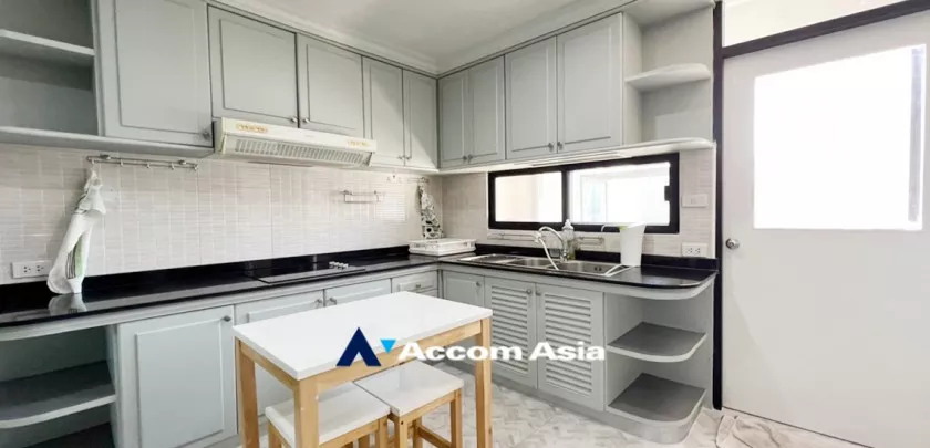 8  3 br Apartment For Rent in Sukhumvit ,Bangkok BTS Thong Lo at Superbly Balanced Combination AA33312