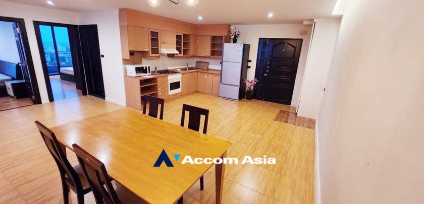  3 Bedrooms  Condominium For Rent in Sukhumvit, Bangkok  near BTS Phrom Phong (AA33315)