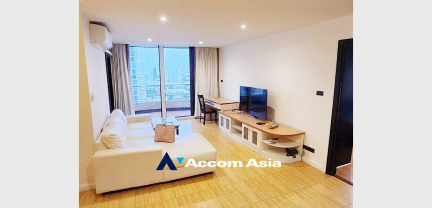  3 Bedrooms  Condominium For Rent in Sukhumvit, Bangkok  near BTS Phrom Phong (AA33315)