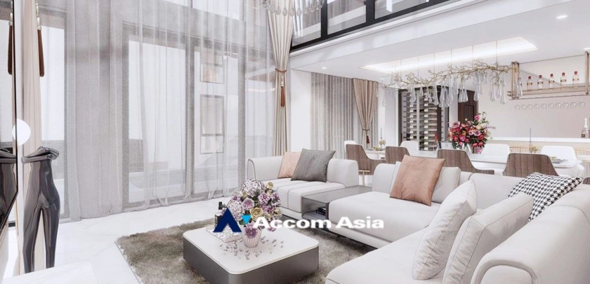  5 Bedrooms  House For Rent & Sale in Sathorn, Bangkok  near BTS Sala Daeng - MRT Khlong Toei (AA33334)