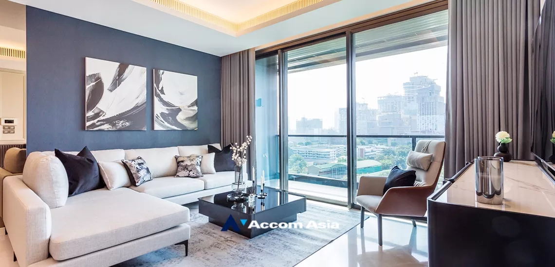  1 Bedroom  Condominium For Rent & Sale in Ploenchit, Bangkok  near BTS Ploenchit (AA33373)